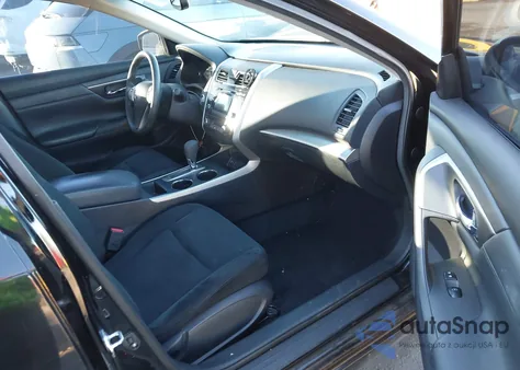 2015 Nissan Altima 2.5 Sv from USA, damaged, VIN 1N4AL3AP7FC489308